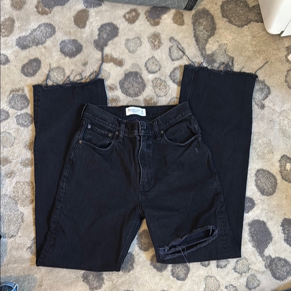 Black Distressed women's Jeans